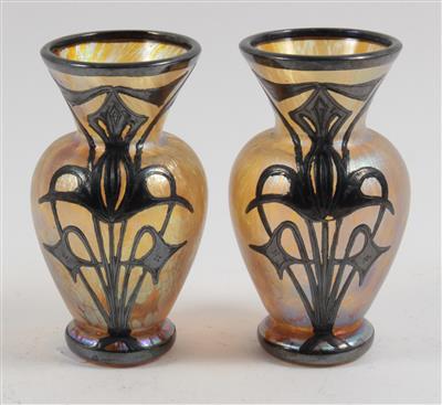Paar kleine Vasen mit galvanischer Silberauflage, - Antiquitäten & Bilder