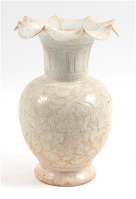 Vase im Song-Stil, - Antiques and Paintings