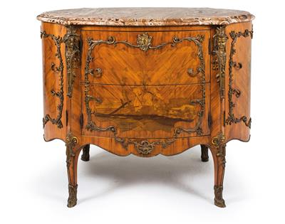 Freestanding chest of drawers, - Starožitnosti (Nábytek, Sochařská díla)