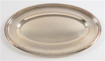 Ovale Platte, - Saisonabschluß-Auktion Bilder Varia, Antiquitäten, Möbel, Teppiche und Design