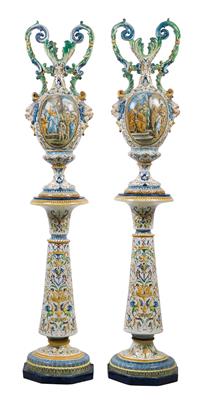 1 Paar Prunkhenkelvasen auf Säulen, - Summer-auction