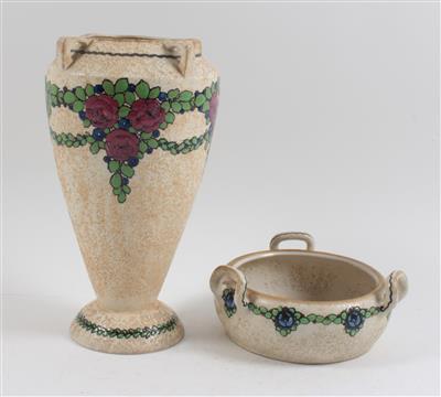 Jugendstil-Vase und Schale, - Letní aukce
