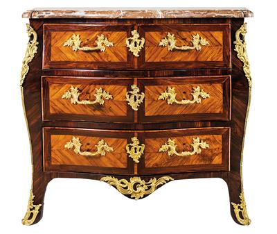 French chest of drawers, - Starožitnosti (Nábytek, Sochařská díla, Sklo, Porcelán)