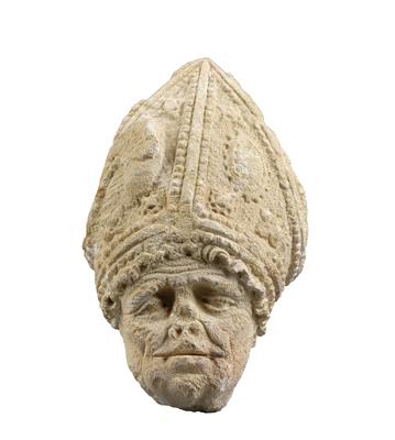Gothic bishop’s head, - Oggetti d'arte (mobili, sculture, Vetri e porcellane)