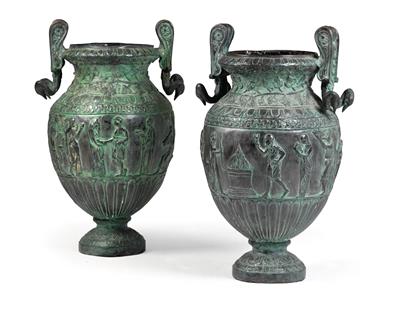 Paar Bronzevasen nach pompejanischem Vorbild aus der Manufaktur Chiurazzi 19./20. Jh., - Antiquitäten (Möbel, Skulpturen, Glas und Porzellan)
