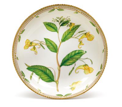 A Flora Danica dish ‘Impatiens Noli tangere L.’, - Starožitnosti (Nábytek, Sochařská díla, Sklo, Porcelán)