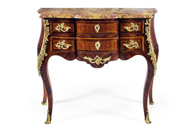 Salon chest of drawers, - Oggetti d'arte (mobili, sculture, vetri e porcellane)