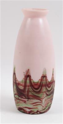 Vase, - Antiques and Paintings