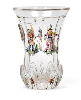 A beaker with transparent painting of chinoiserie in colour, - Oggetti d'arte (mobili, sculture, vetri, porcellane)