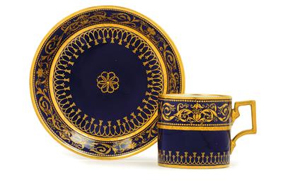 A design cup with saucer, - Starožitnosti