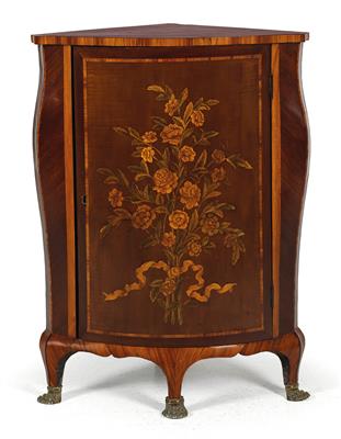 Small corner cabinet, - Works of Art