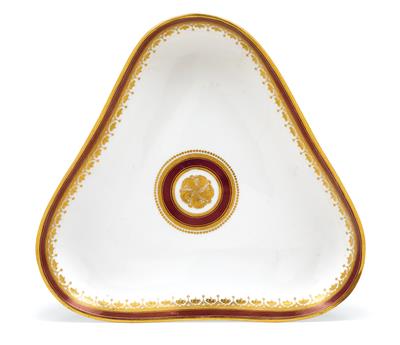 Anton Kothgasser – A triangular bowl, - Oggetti d'arte