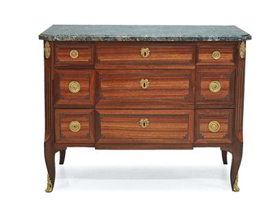 French Salon chest of drawers, - Works of Art