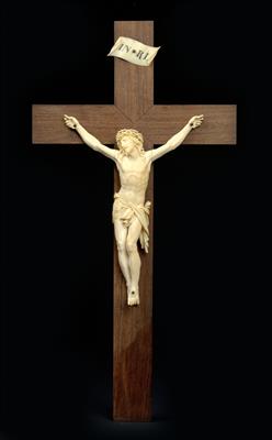 An ivory Christ, - Works of Art