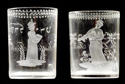 A pair of beakers featuring Jewish couple, - Oggetti d'arte