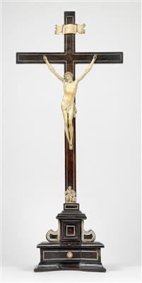 A Baroque ivory Christ, - Furniture and works of art