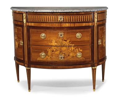 Chest of drawers, - Furniture and works of art