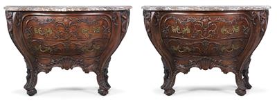 Unusual pair of chests of drawers, - Furniture and works of art
