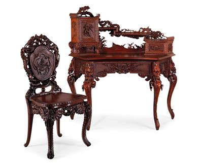 Writing desk with chair with Chinoiserie decoration, - Furniture and works of art