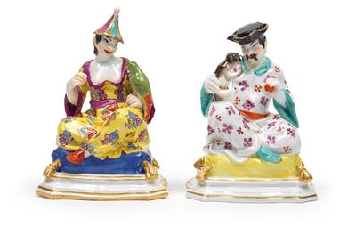 A Chinese man with monkey and a Chinese woman with green Amazon parrot as incense burners, - Oggetti d'arte - Mobili, sculture, vetri e porcellane