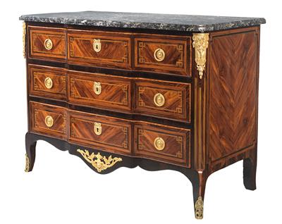 A French salon chest of drawers, - Works of Art - Furniture, Sculptures, Glass and Porcelain