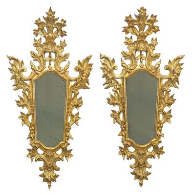 A Pair of Dainty Salon Mirrors, - Starožitnosti