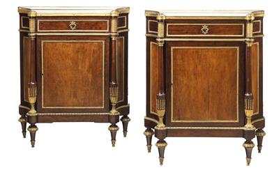 A Pair of Salon Cabinets, - Starožitnosti