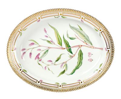 Flora Danica Oval Platter, - Starožitnosti