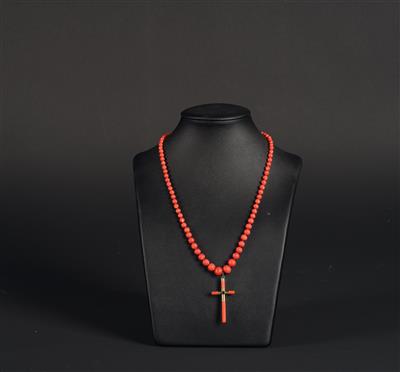 A Chain with Pendant Cross, - Asian Art, Works of Art and Furniture