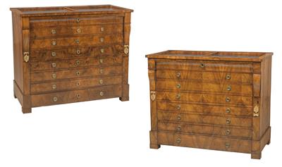 A Pair of Biedermeier Collection Cabinets, - Antiquariato