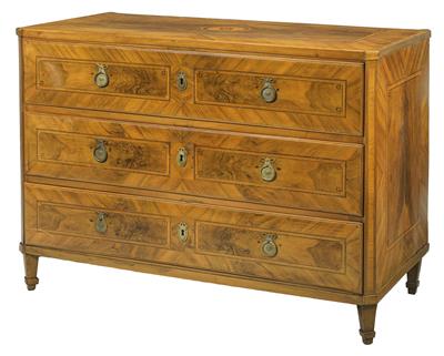 A Josephinian chest of drawers, - Mobili