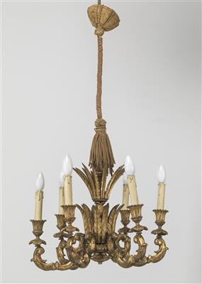 A small wooden chandelier, - Mobili