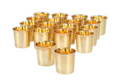 18 Small Schnapps Cups from Paris, - L’Art de Vivre