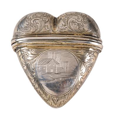 A Baroque Heart-Shaped Covered Box, - L’Art de Vivre