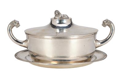 A Lidded Tureen with Support from Bern, - L’Art de Vivre