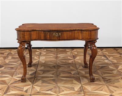 A Baroque Central Table from Italy, - L’Art de Vivre