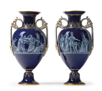 A Pair of Vases with Exquisite Limoges Painting and Scenes from Roman Antiquity, - Starožitnosti