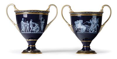 A Pair of Vases with Exquisite Limoges Painting and Scenes from Roman Antiquity, - Starožitnosti