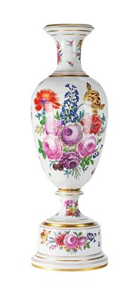 An Exceptionally Large Vase, Dresden, - Furniture; Works of Art; Glas and Porcelain
