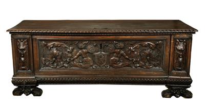 A Northern Italian Renaissance Chest, - Starožitnosti