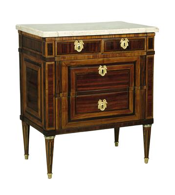 A Dainty Salon Chest of Drawers, - Mobili e Antiquariato