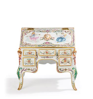 A Miniature Secretary Desk, France, 19th Century, (from a Viennese Collection) - Anitiquariato e mobili