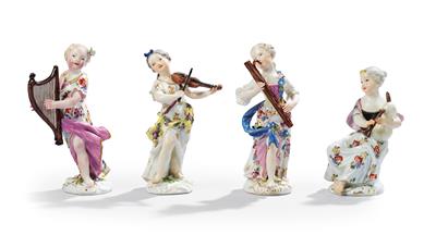 Musizierende Mädchen, Meißen um 1750, - Möbel; Antiquitäten & Metallarbeiten; Glas & Porzellan