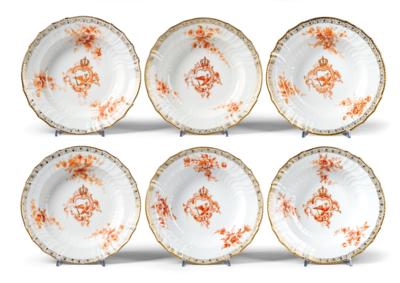 Porcelain from the “Large Prussian Service” of the Last German Emperor H.M. William II, Personal Property, - Mobili e anitiquariato, vetri e porcellane