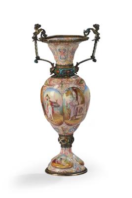 A Vase with Enamelling from Vienna, - Mobili e anitiquariato, vetri e porcellane