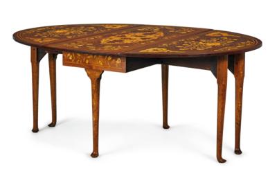 An Oval Extending Table, - Nábytek; starožitnosti; sklo a porcelán