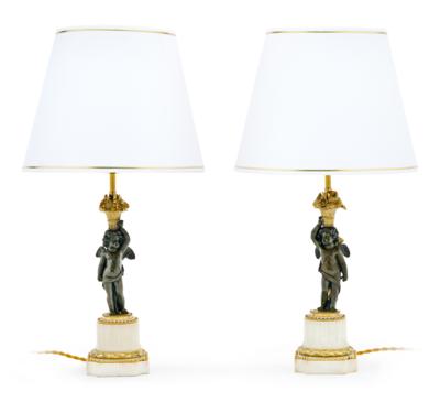 A Pair of Small Table Lamps, - Nábytek; starožitnosti; sklo a porcelán