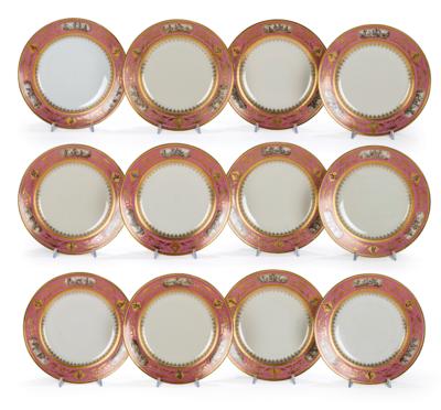 Magnificent Dinner Plates in Neo-Classical Style, Imperial Manufactory Vienna 1820–1826, - Mobili; oggetti d'antiquariato; vetro e porcellana