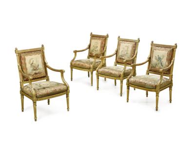 A Set of Four Armchairs, - Mobili; oggetti d'antiquariato; vetro e porcellana