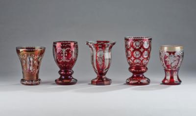 5 Glass Beakers, - Una Collezione dalla Stiria II